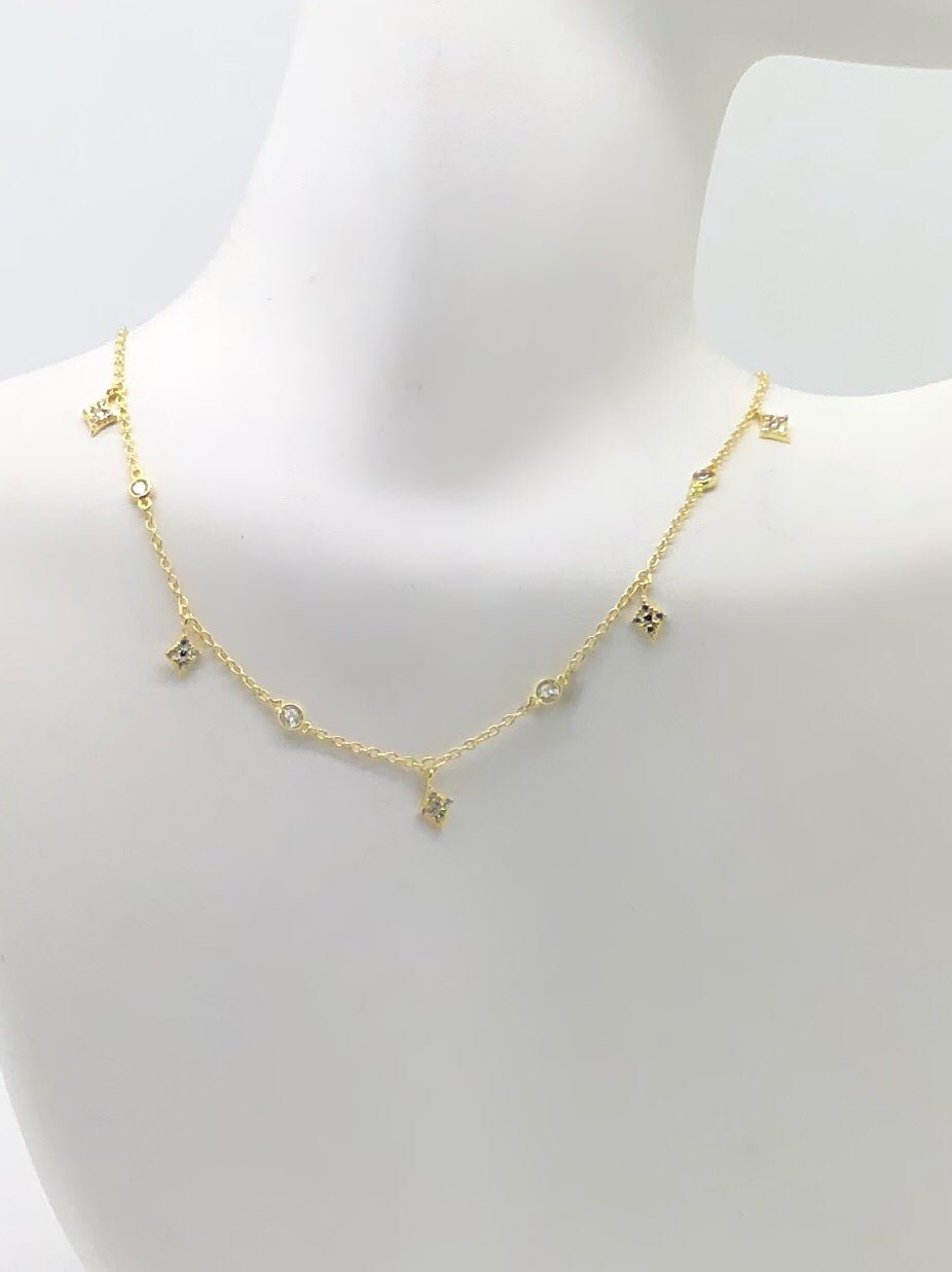 ALTERNATING CZ AND DIAMOND SHAPED CZ SHAKER CHOKER NECKLACE