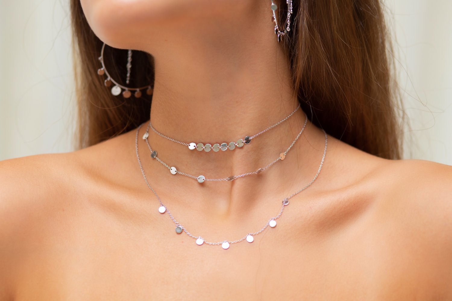 Disc Choker Shaker Necklace