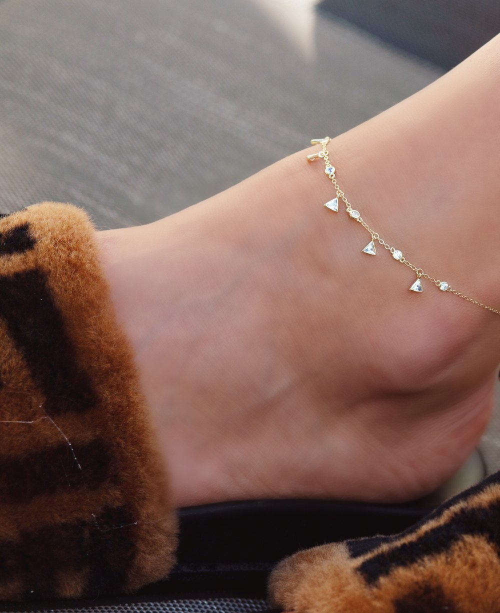 Dainty Triangle Cz Anklet