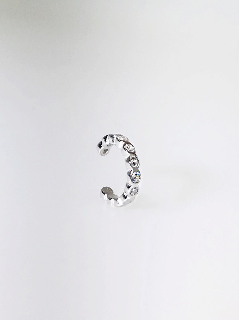 8-CZ EAR CUFF